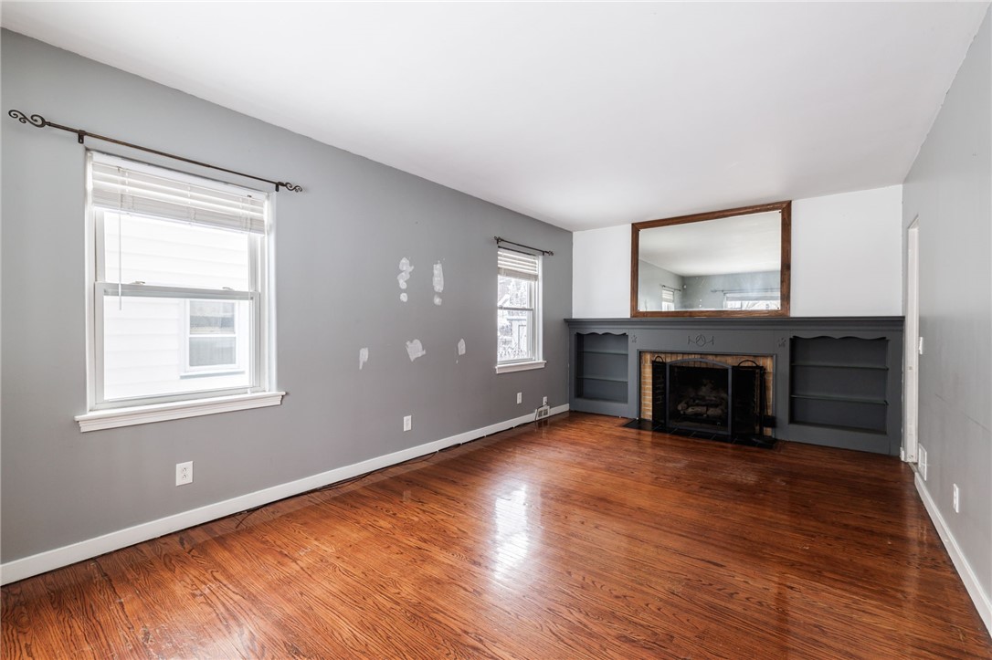 101 Freemont Road Rochester, NY 14612 - Photo 12 of 33