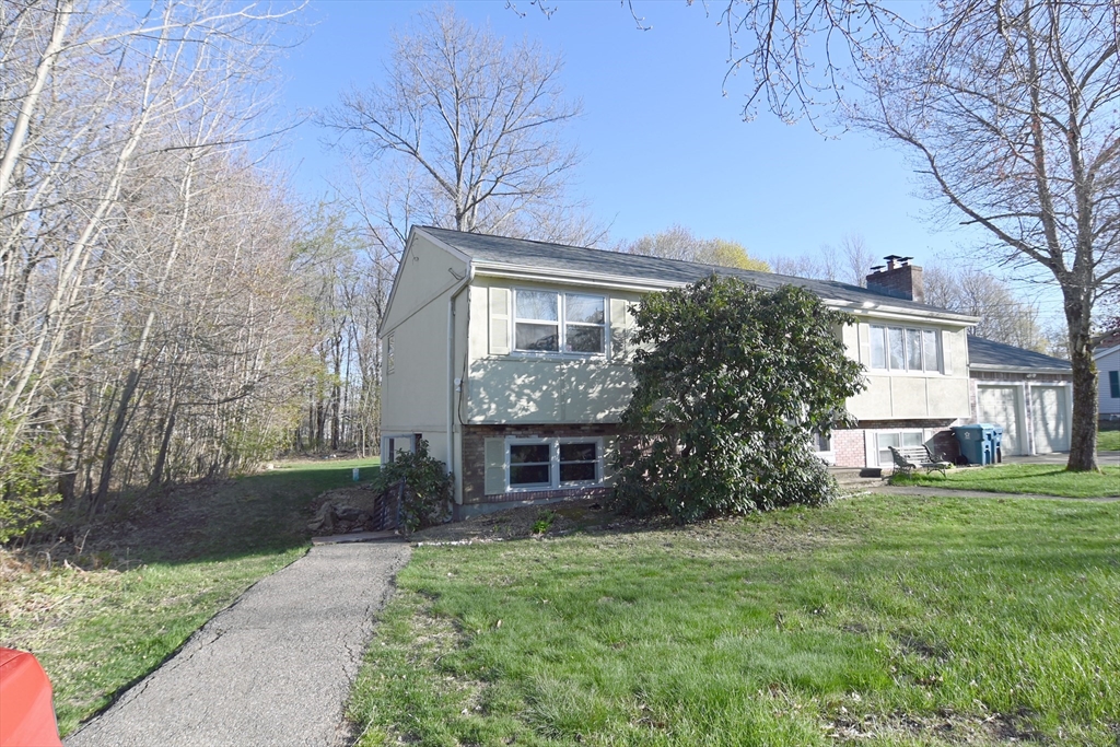 12 Sunnyside Avenue, Unit 1 Rutland, MA 01543 - Photo 16 of 16