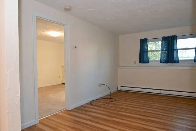 $1,200 | 12 Sunnyside Avenue, Unit 1, Rutland, MA 01543