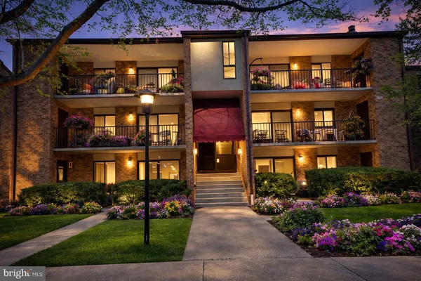 $269,999 | 13137 Dairymaid Drive, Unit 124, Germantown, MD 20874