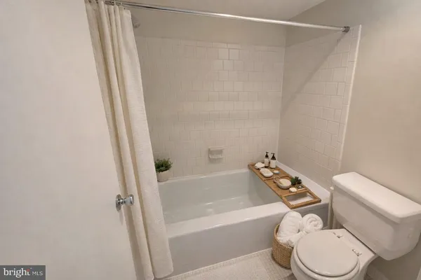 $269,999 | 13137 Dairymaid Drive, Unit 124, Germantown, MD 20874