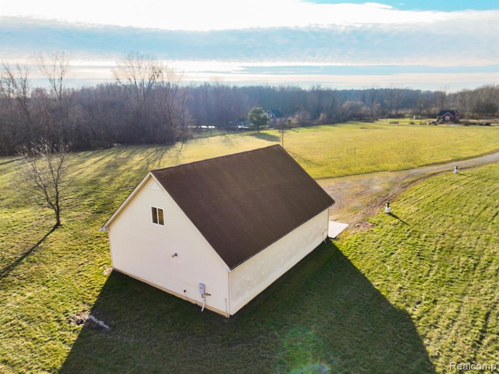 9377 Crofoot Road Fowlerville, MI 48836 - Photo 11 of 26