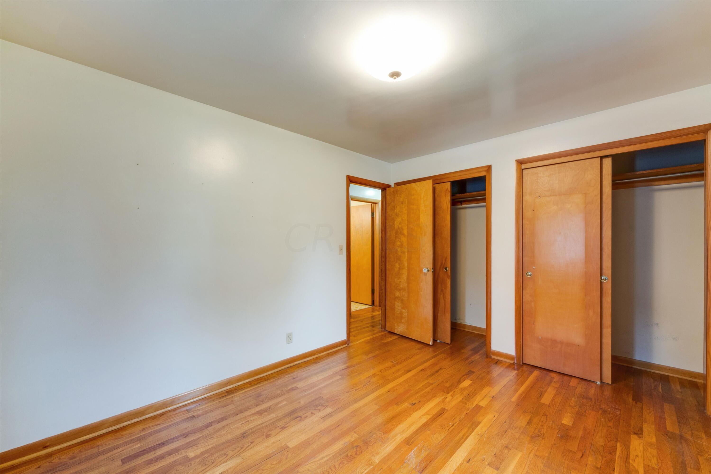 652 Bernhard Road Columbus, OH 43213 - Photo 35 of 53 33-dsc03133-dsc03135
