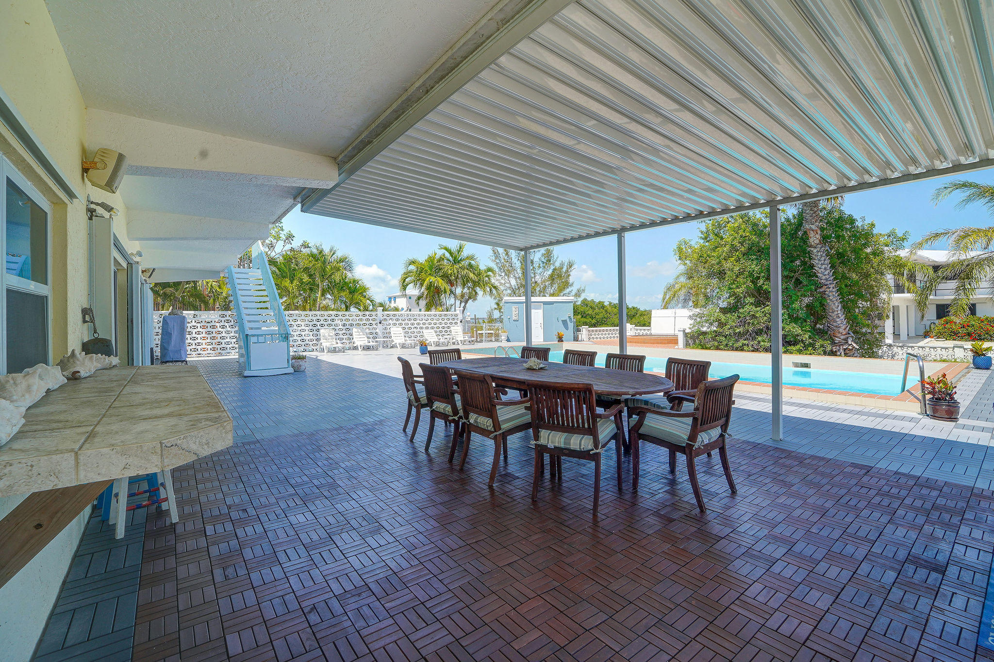 576 Sombrero Beach Road Marathon, FL 33050 - Photo 32 of 69 Outdoor dining