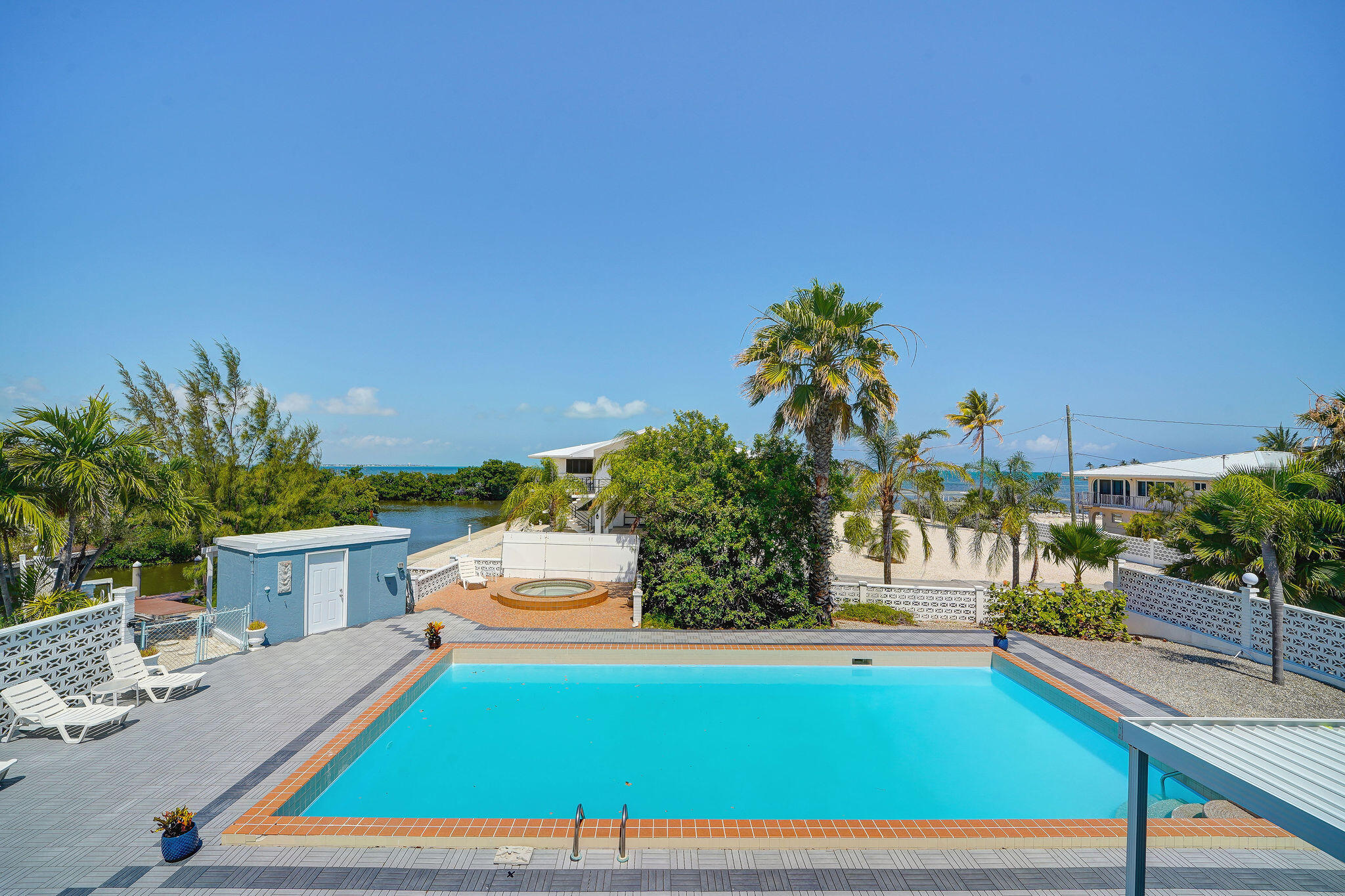 576 Sombrero Beach Road Marathon, FL 33050 - Photo 6 of 69 Large pool