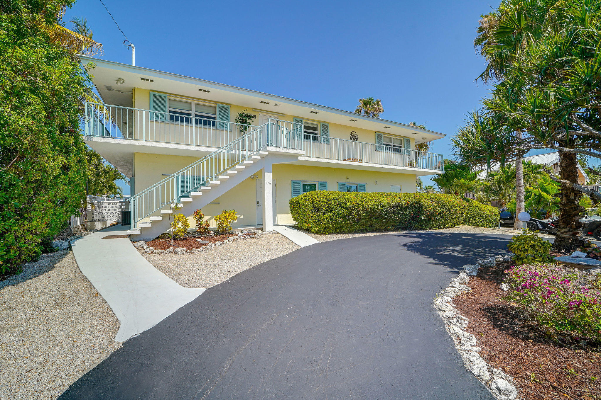 576 Sombrero Beach Road Marathon, FL 33050 - Photo 53 of 69 Circular new driveway