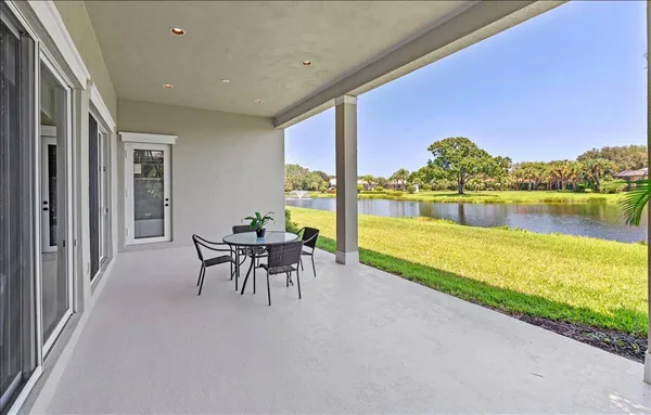 $3,900 | 1254 River Reach Drive, Vero Beach, FL 32967