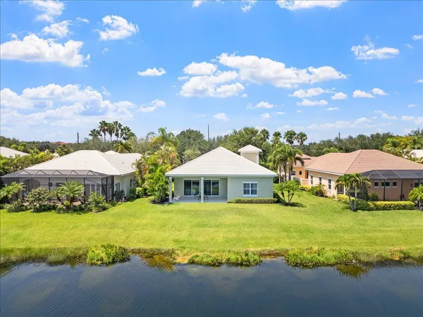 $3,900 | 1254 River Reach Drive, Vero Beach, FL 32967