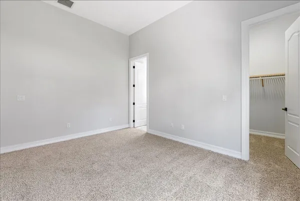 $3,900 | 1254 River Reach Drive, Vero Beach, FL 32967