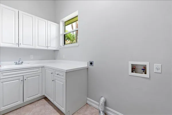 $3,900 | 1254 River Reach Drive, Vero Beach, FL 32967