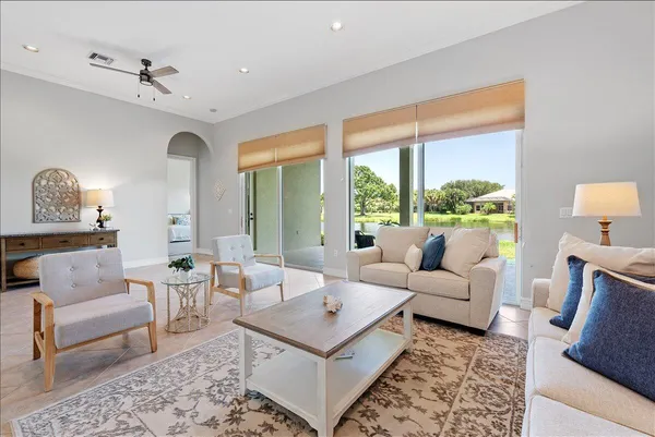 $3,900 | 1254 River Reach Drive, Vero Beach, FL 32967
