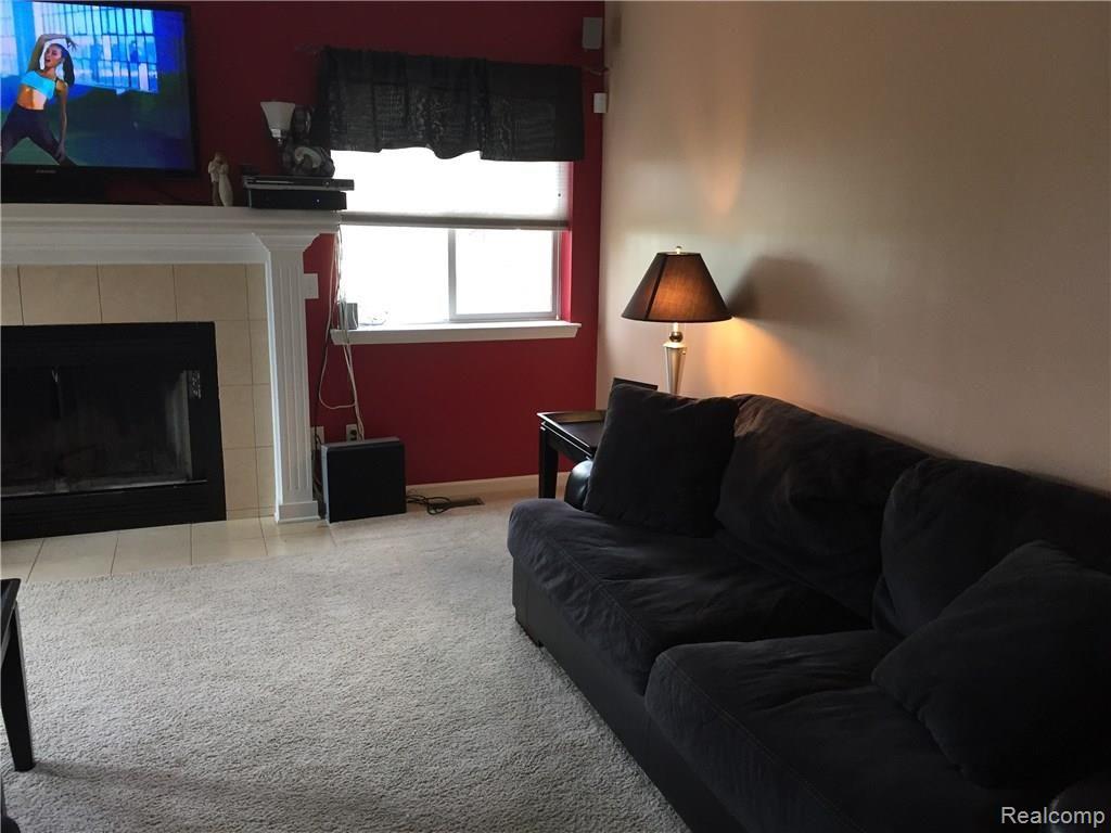 8517 Stephens Center Line, MI 48015 - Photo 9 of 25