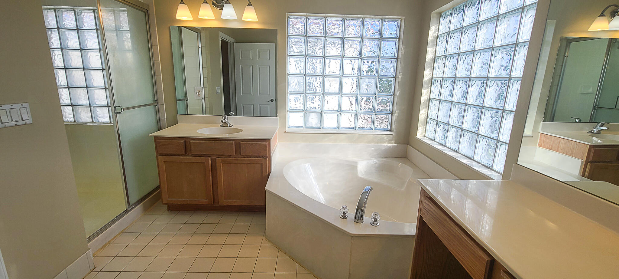 1098 Center Stone Lane Riviera Beach, FL 33404 - Photo 16 of 47 centerstone1098new-15