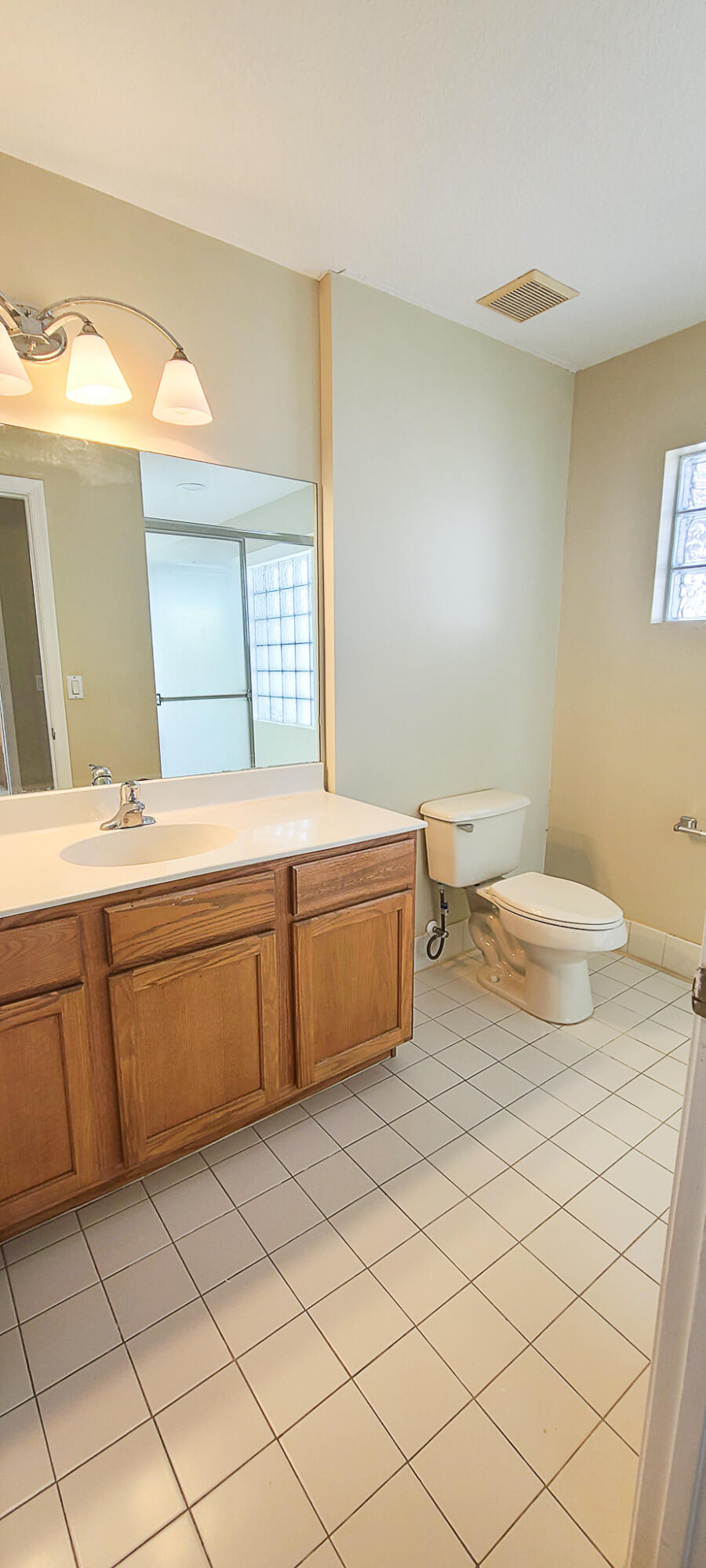 1098 Center Stone Lane Riviera Beach, FL 33404 - Photo 17 of 47 centerstone1098new-16