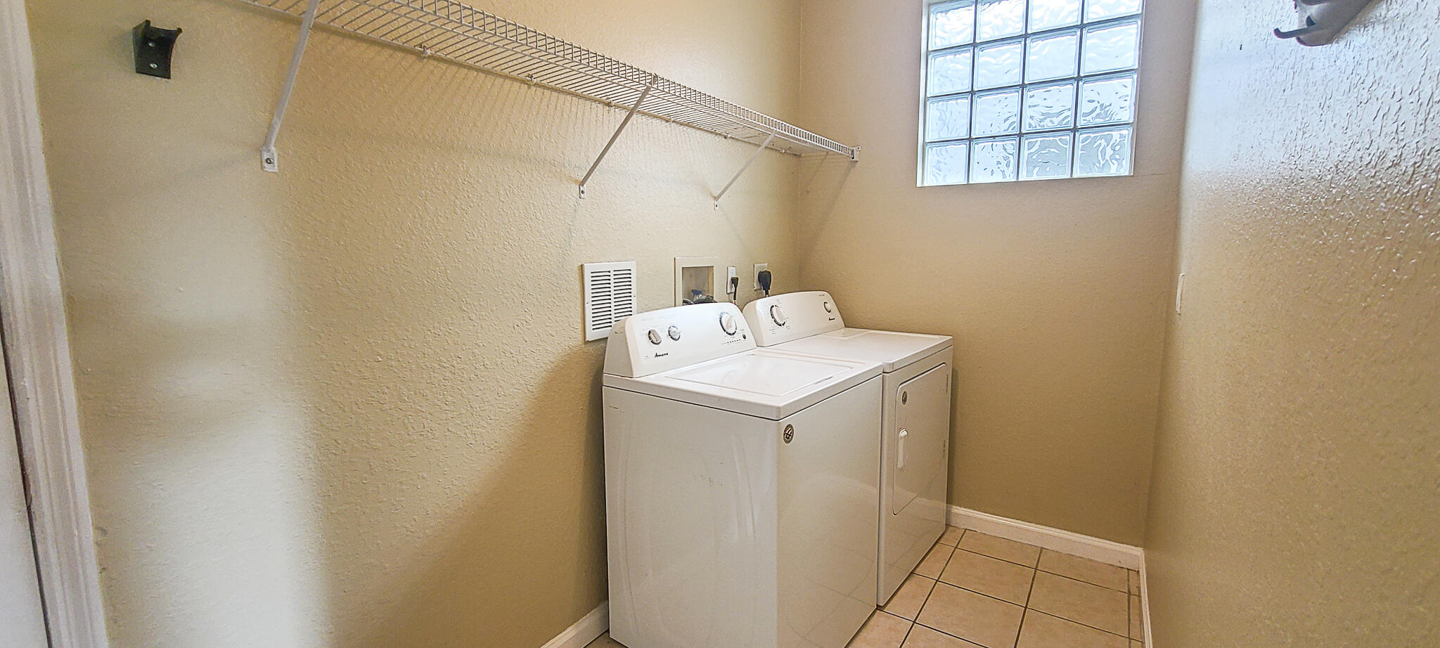 1098 Center Stone Lane Riviera Beach, FL 33404 - Photo 30 of 47 centerstone1098new-38