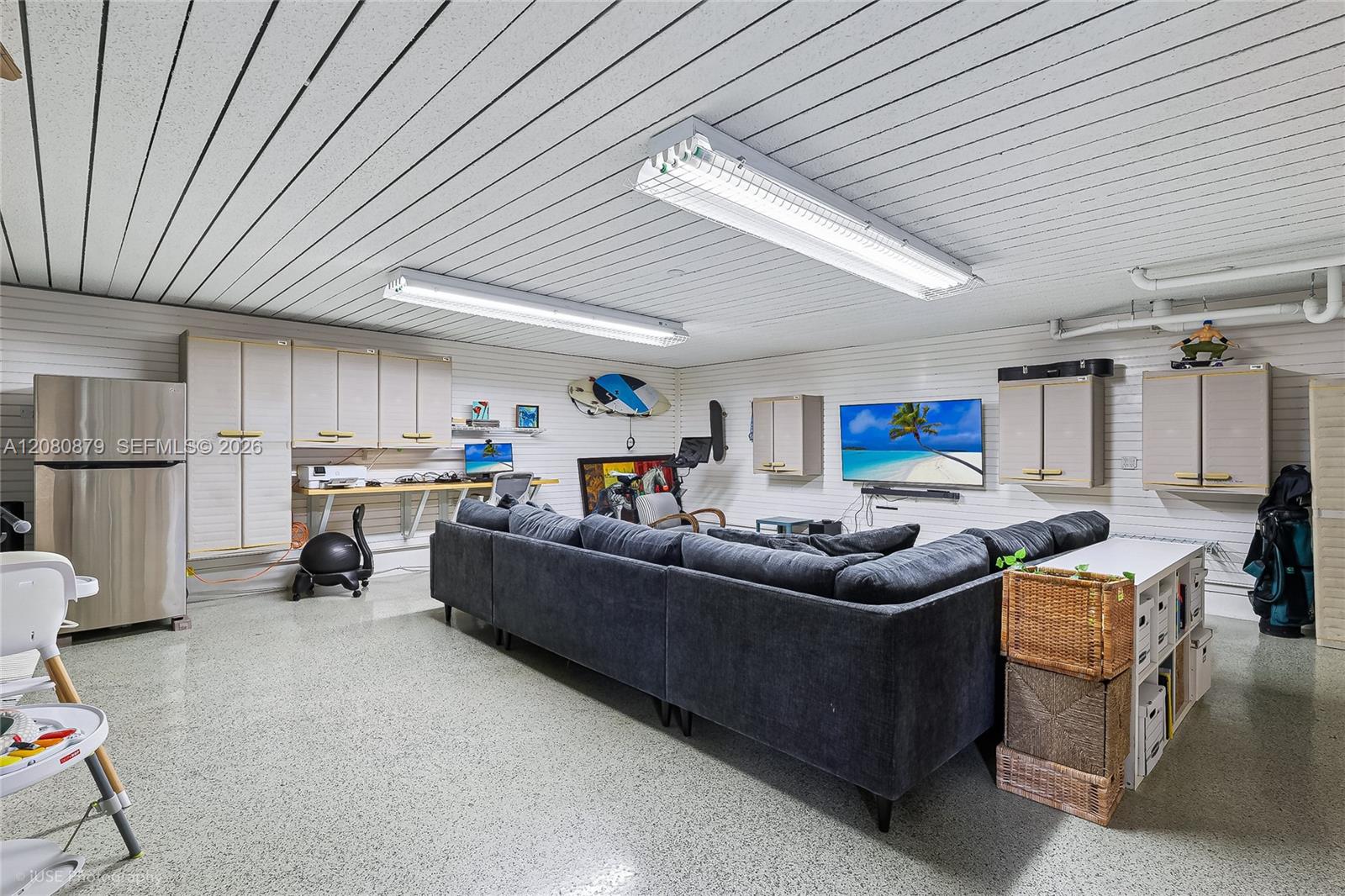 596 Fernwood Road, Unit B Key Biscayne, FL 33149 - Photo 25 of 45 Gallery Image 25