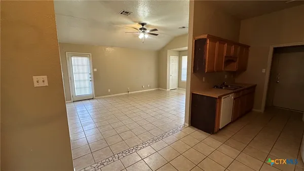$952 | 3204 Raven Drive, Unit B, Killeen, TX 76543