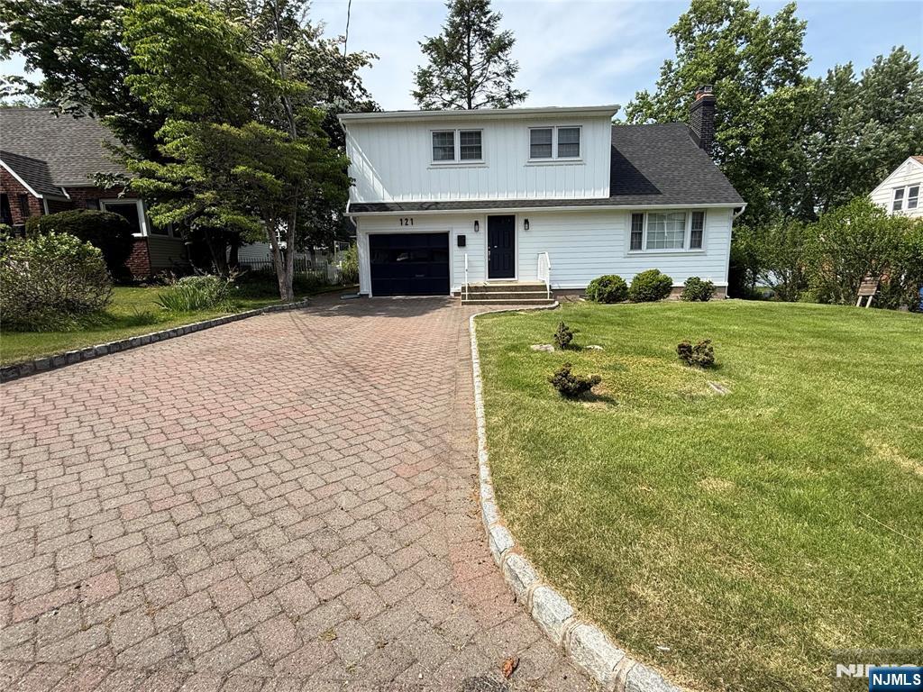 121 Newcomb Road Tenafly, NJ 07670 - Photo 1 of 28