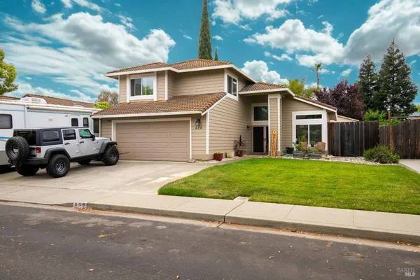 $724,999 | 606 Sunnyvale Place, Vacaville, CA 95687