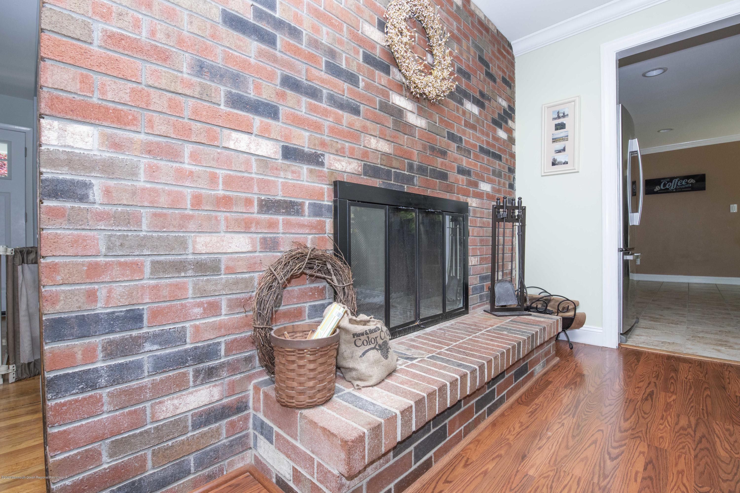 7 Riley Road Morganville, NJ 07751 - Photo 14 of 37 DSC_0406