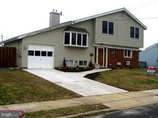 8 Thoreau Road Hamilton, NJ 08690 - Photo 1 of 5