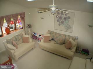 8 Thoreau Road Hamilton, NJ 08690 - Photo 4 of 5