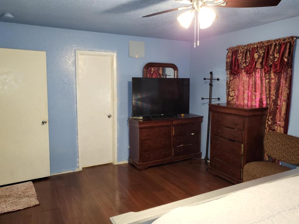 3320 Green Ridge Street Fort Worth, TX 76133 - Photo 8 of 21