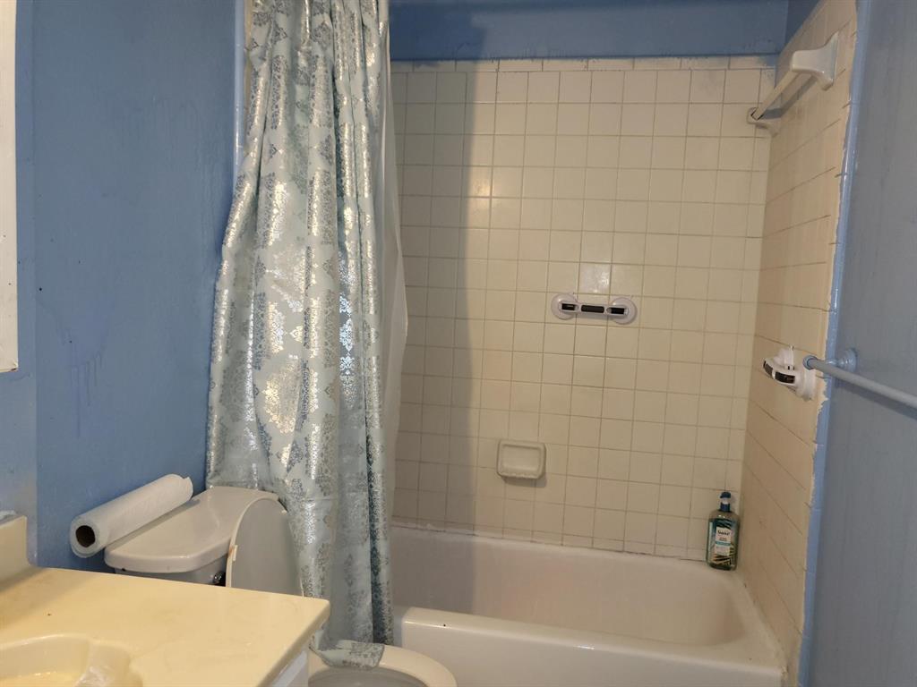 3320 Green Ridge Street Fort Worth, TX 76133 - Photo 10 of 21