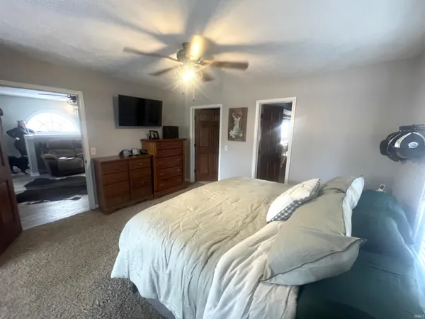 $399,900 | 6300 Logansport Road, Logansport, IN 46947