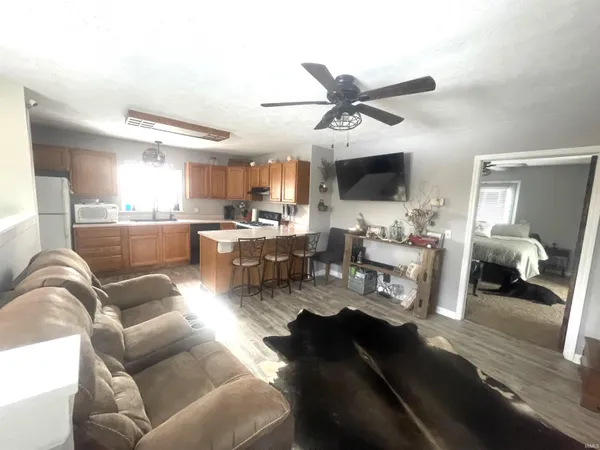 $399,900 | 6300 Logansport Road, Logansport, IN 46947