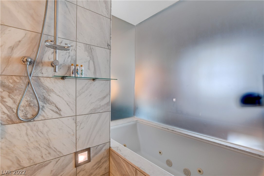 4381 West Flamingo Road, Unit 1005 Las Vegas, NV 89103 - Photo 22 of 23 Gallery Image 22