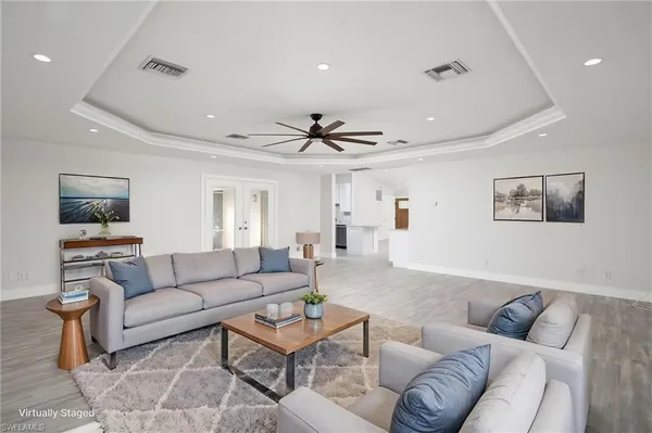 $629,900 | 380 6th Street Northeast, Naples, FL 34120