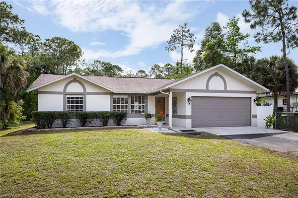 $629,900 | 380 6th Street Northeast, Naples, FL 34120
