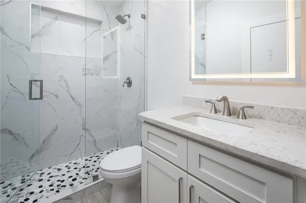 $629,900 | 380 6th Street Northeast, Naples, FL 34120