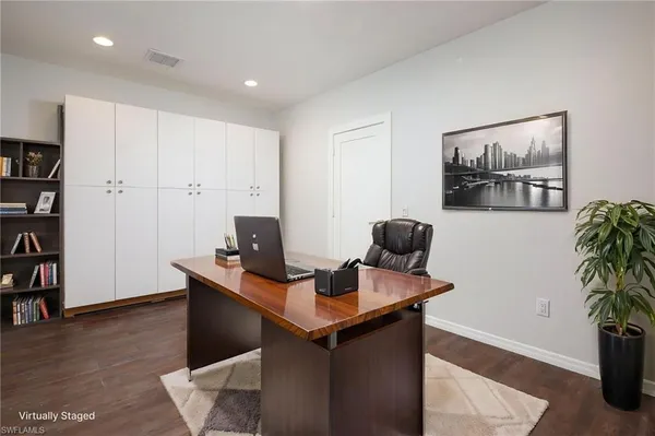 $629,900 | 380 6th Street Northeast, Naples, FL 34120