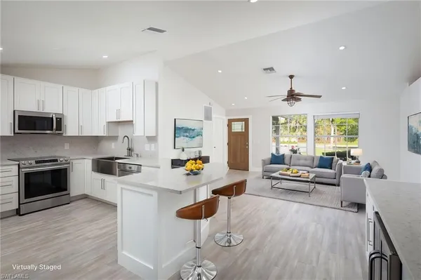 $629,900 | 380 6th Street Northeast, Naples, FL 34120