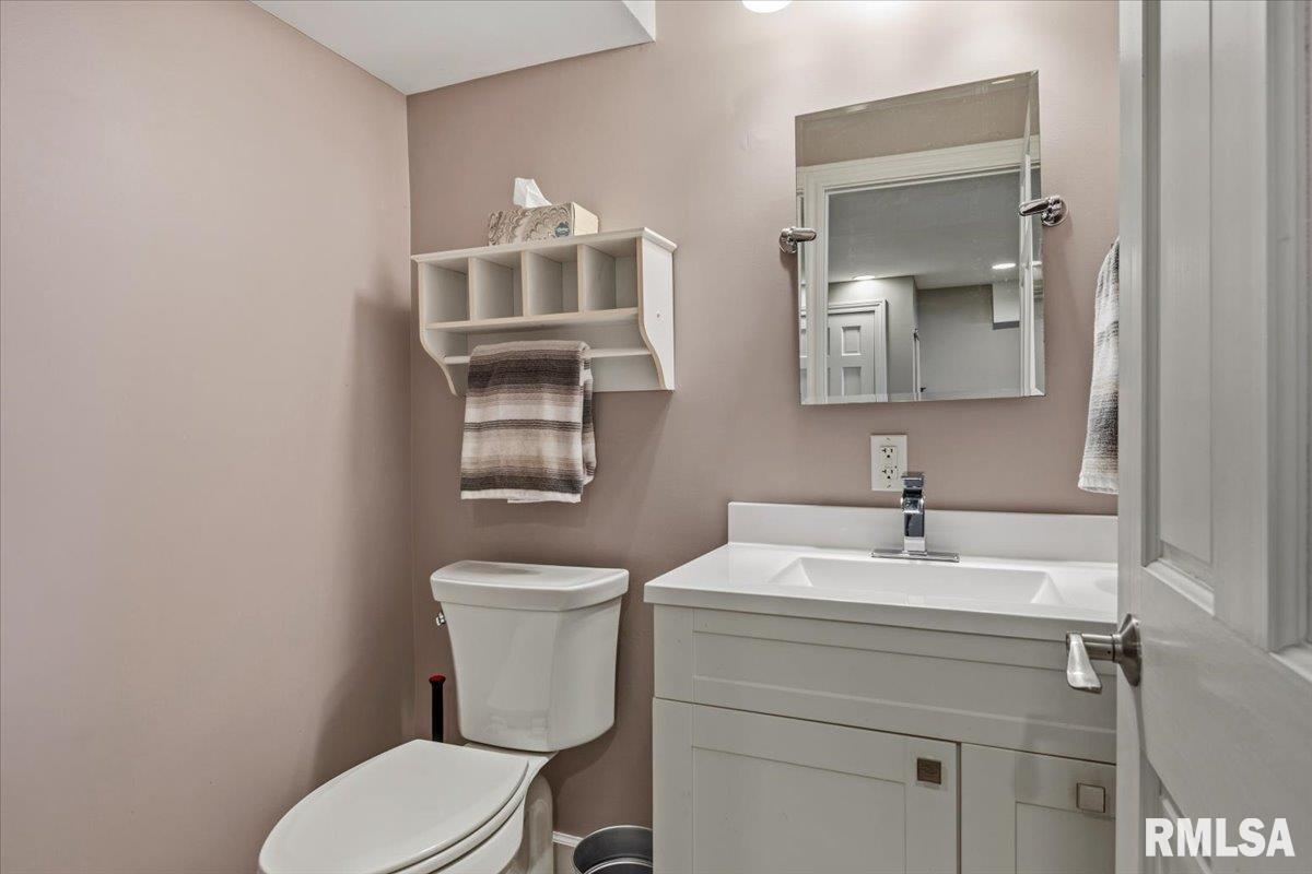 1401 East Lake Shore Drive Springfield, IL 62712 - Photo 34 of 55