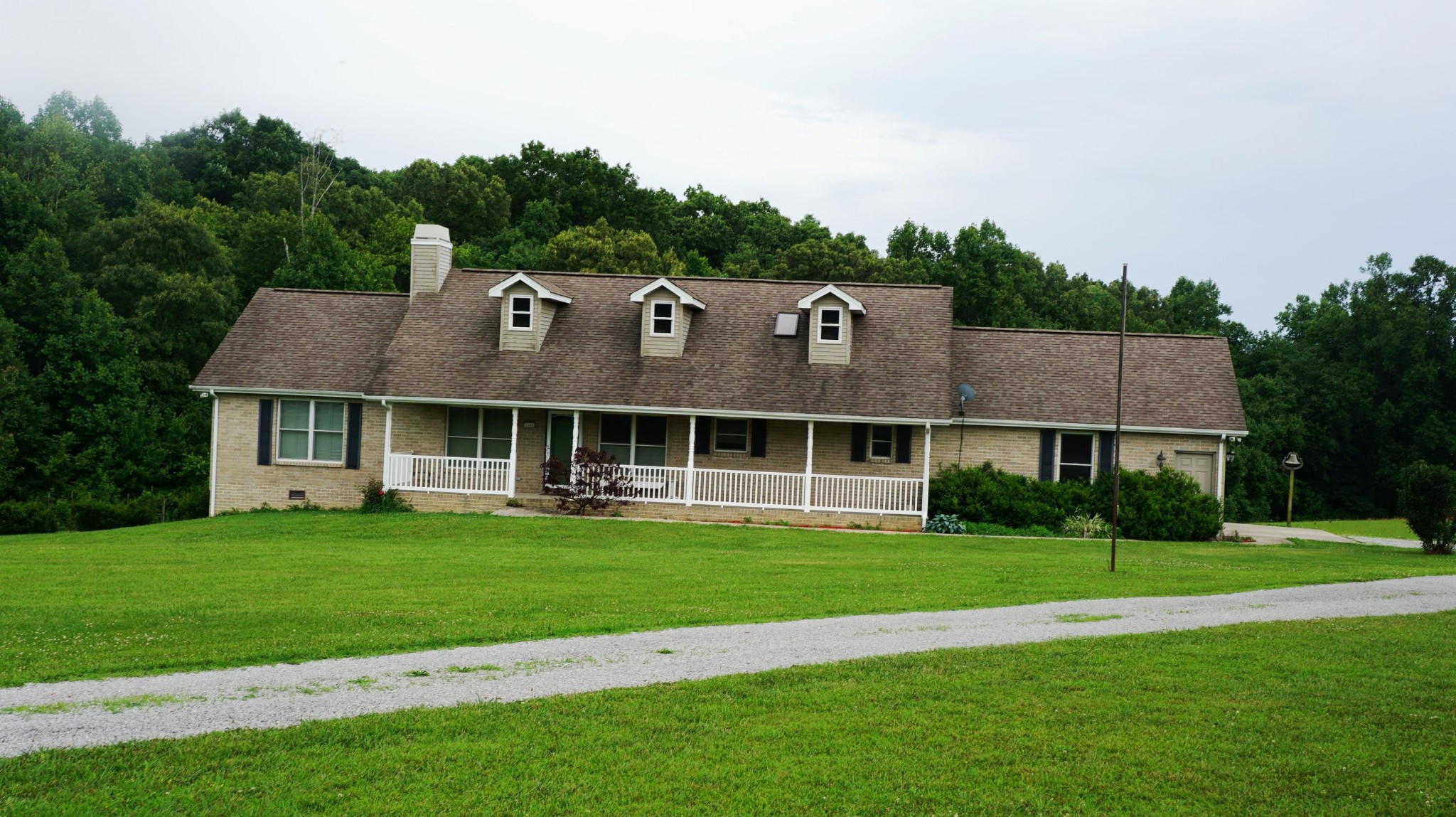 1366 Hillendale Road Crossville, TN 38572 - Photo 3 of 40 Gallery Image 3