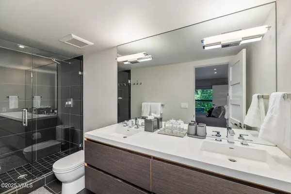 $9,975,000 | 327 Rockledge Road, Unit W, Vail, CO 81657