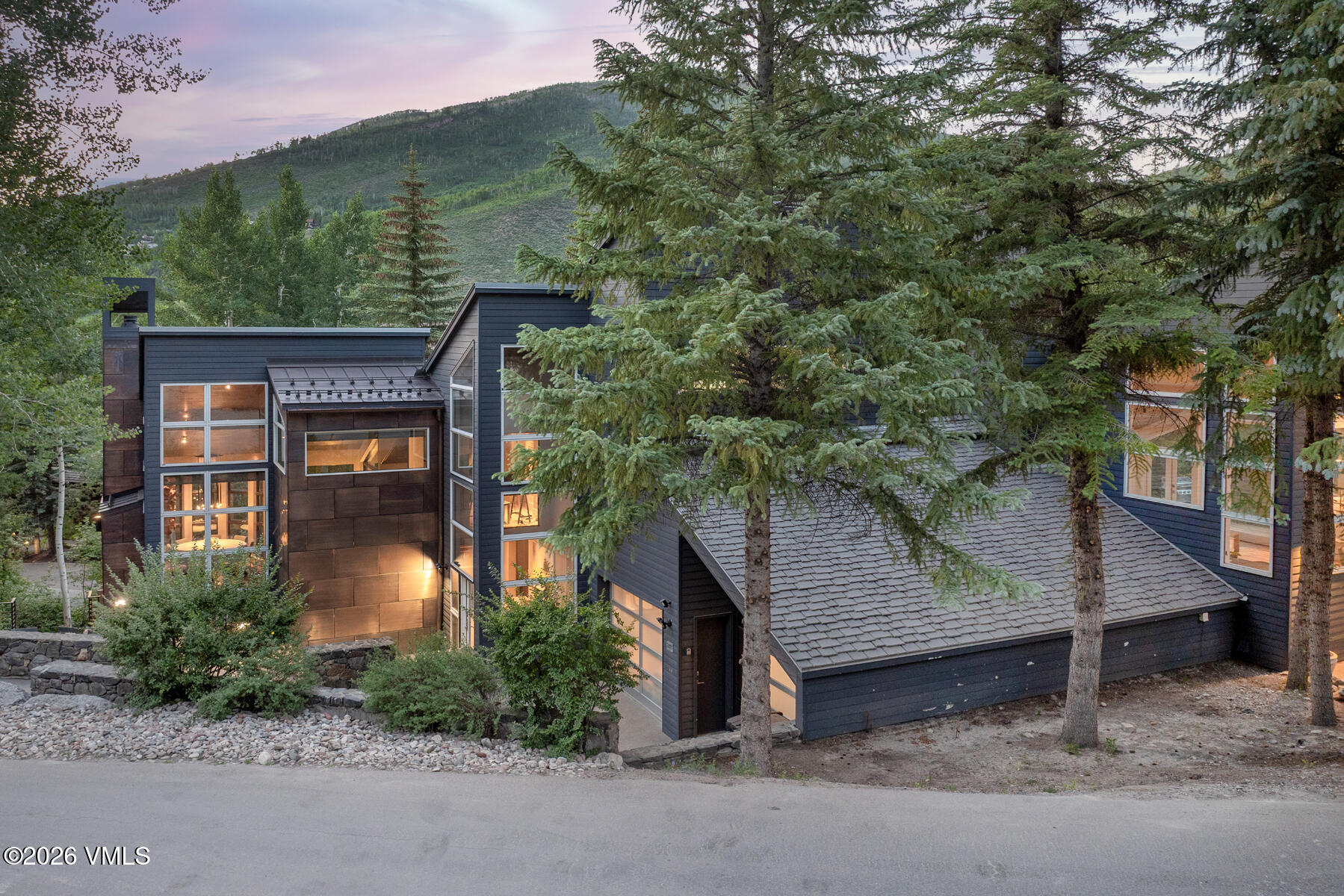 327 Rockledge Road, Unit W Vail, CO 81657 - Photo 20 of 21 Sunset Exterior