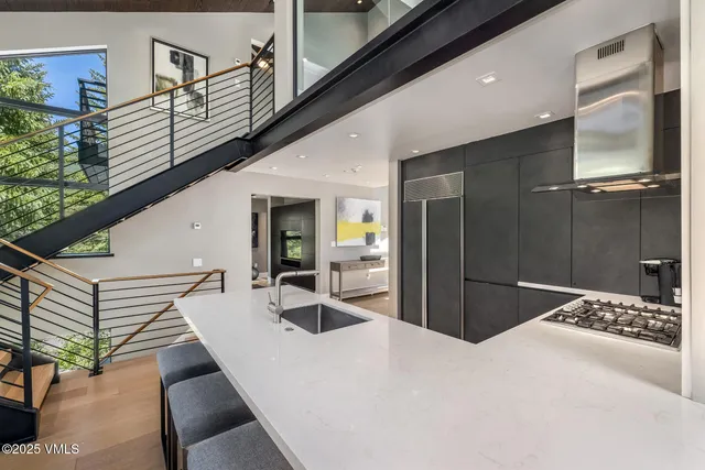 $10,950,000 | 327 Rockledge Road, Unit W, Vail, CO 81657