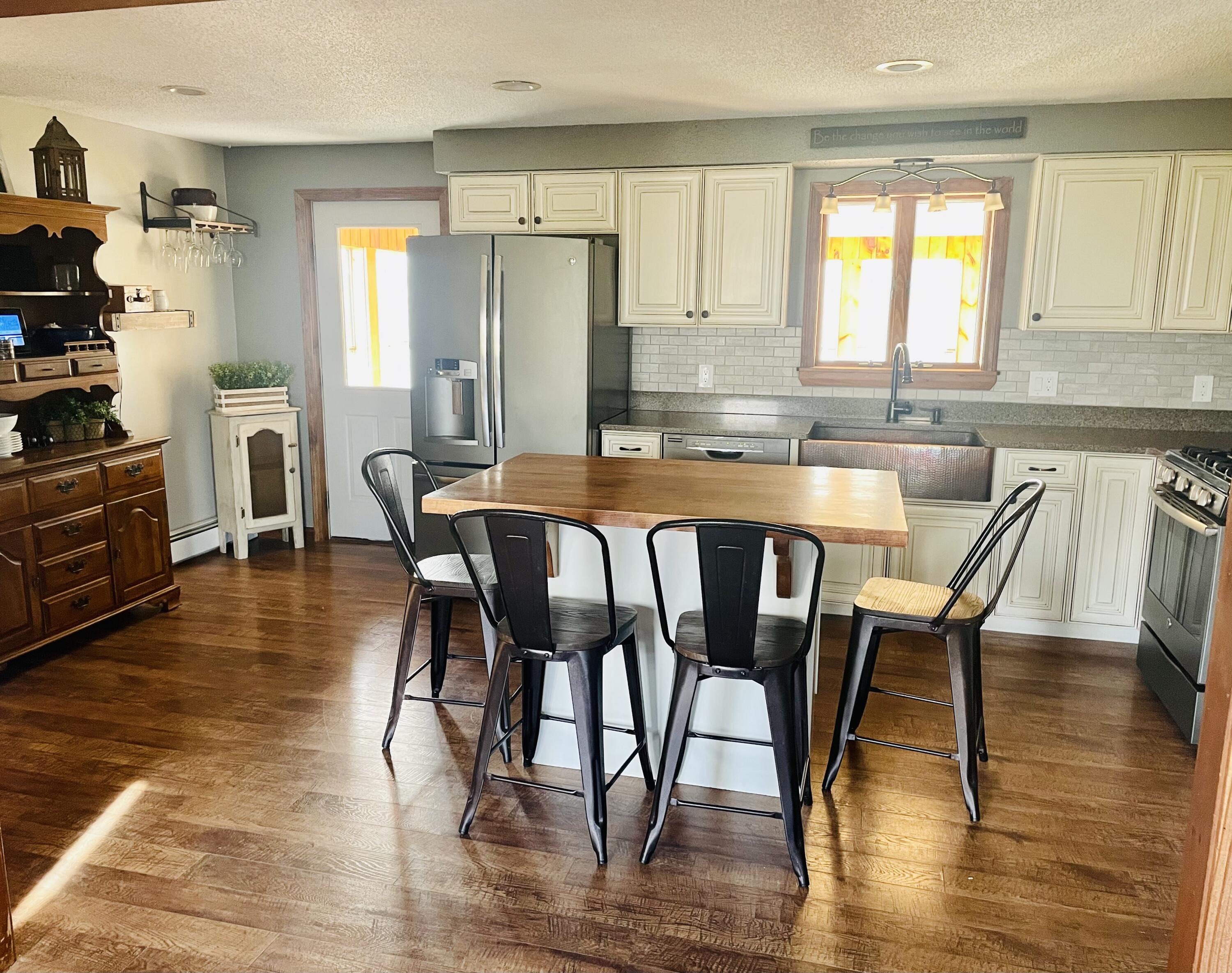 34 Foss Hill Road Benton, ME 04901 - Photo 7 of 31 6
