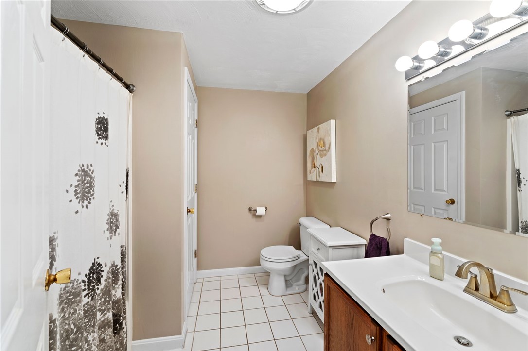 572 Smithfield Road, Unit A3 North Providence, RI 02904 - Photo 23 of 34