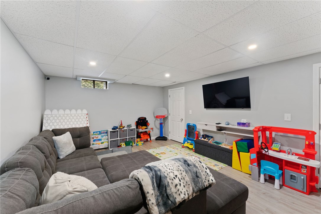 572 Smithfield Road, Unit A3 North Providence, RI 02904 - Photo 27 of 34