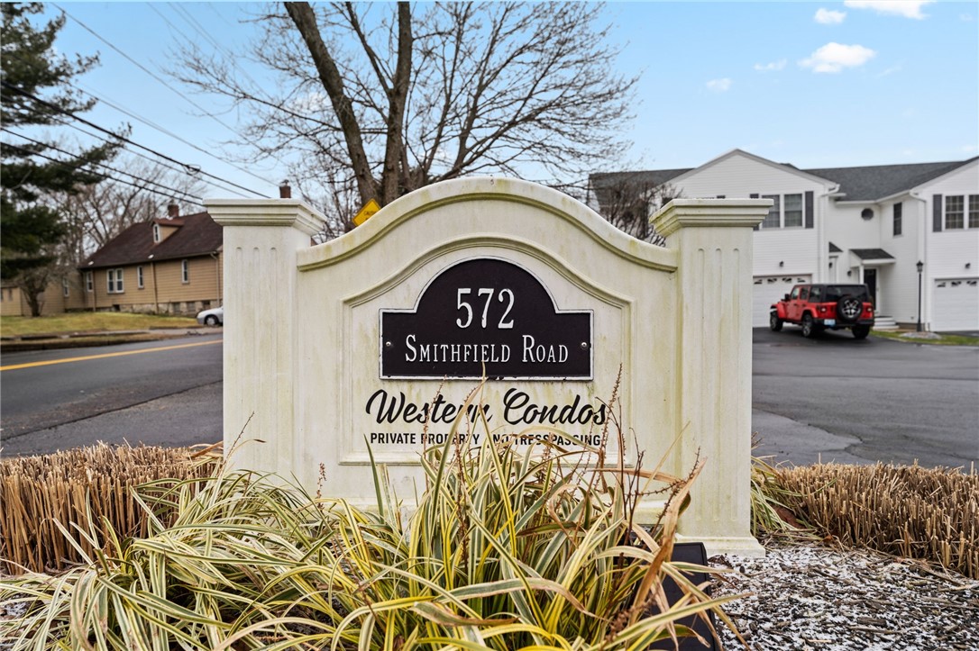 572 Smithfield Road, Unit A3 North Providence, RI 02904 - Photo 5 of 34