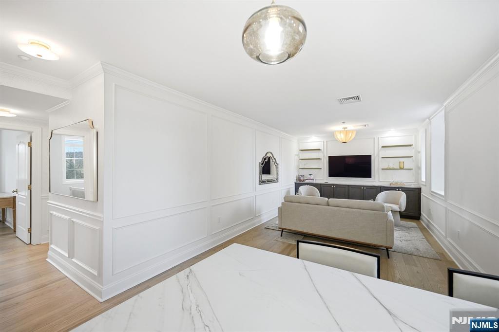 2301 Rio Vista Drive Mahwah, NJ 07430 - Photo 15 of 42