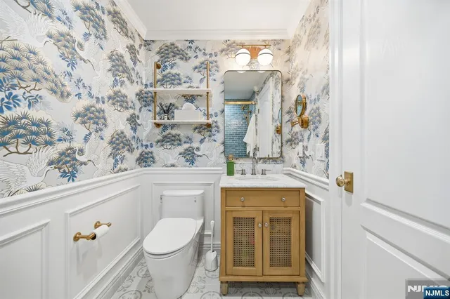 $639,900 | 2301 Rio Vista Drive, Mahwah, NJ 07430