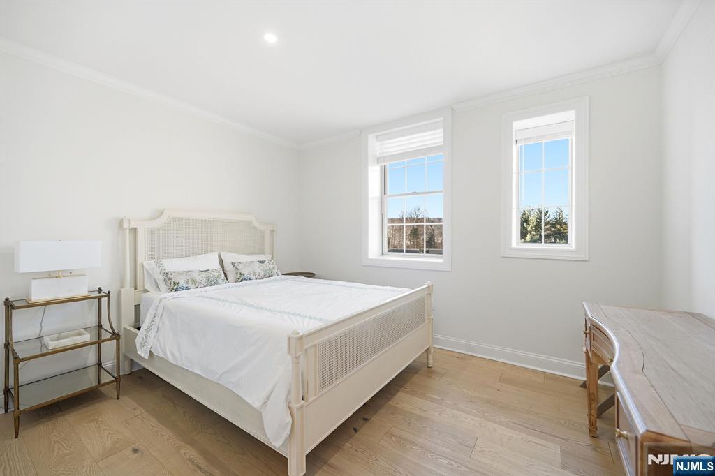 2301 Rio Vista Drive Mahwah, NJ 07430 - Photo 24 of 42