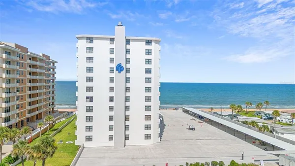 $370,000 | 1415 Ocean Shore Boulevard, Unit 511, Ormond Beach, FL 32176