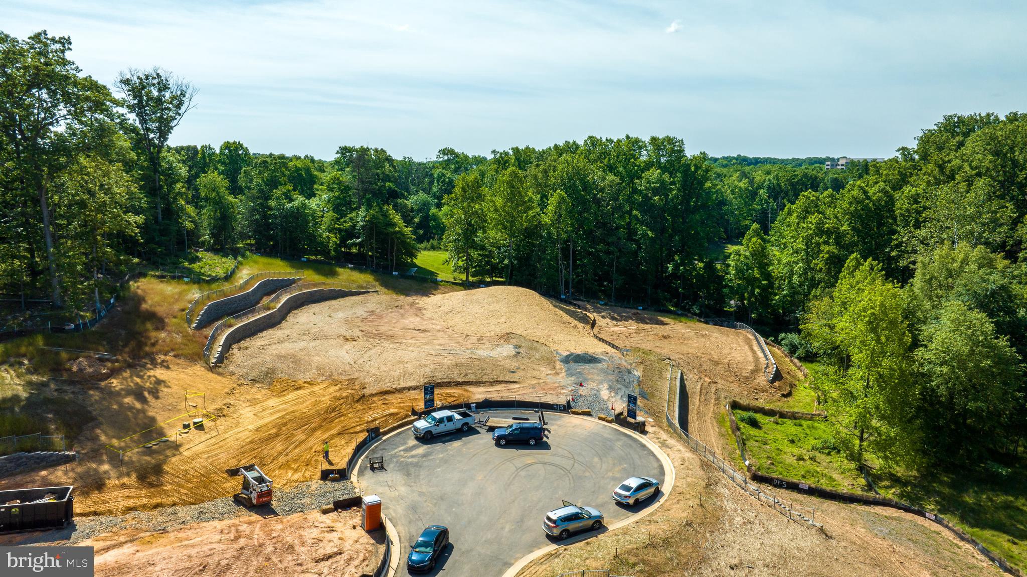 3557 Orchid Pond Way Oakton, VA 22124 - Photo 12 of 38 an aerial view of a swimming pool